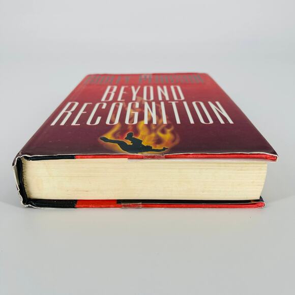 Beyond Recognition, hardcover book novel by Ridley Pearson - Good Used Condition - Picture 3 of 10